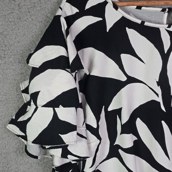 Vince Camuto Black White Abstract Print Tiered Sleeve Blouse Size 3X - Picture 3 of 13